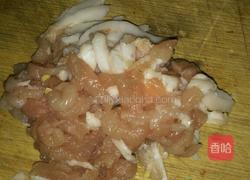 土豆丝炒肉的做法图解2