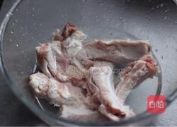 蜜汁叉烧排骨的做法图解1