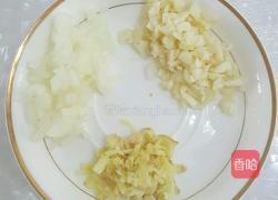 苦瓜炒西红柿的做法图解2