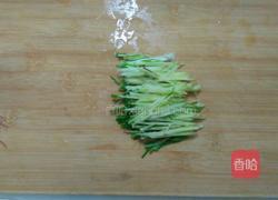 糖醋小鲫鱼的做法图解1