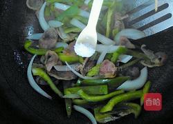 青椒炒腊肠的做法图解10
