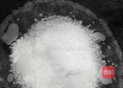 香蕉牛奶西米露的做法图解3