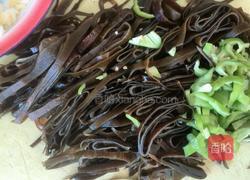 海带烧土豆的做法图解1