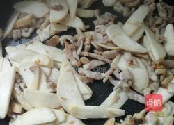肉丝炒杏鲍菇的做法图解8