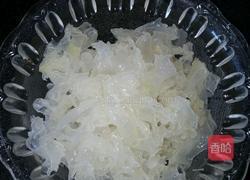 银耳红枣粥的做法图解3