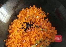 什锦炒饭的做法图解4