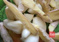 排骨土豆汤的做法图解3