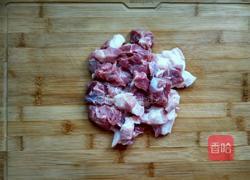 土豆海带烧肉的做法图解1