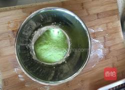 绿玫瑰花卷的做法图解5