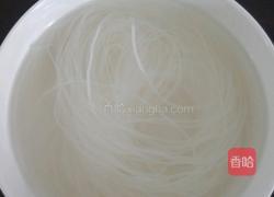 酸辣米线的做法图解2