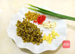酸菜魔芋豆腐的做法图解2