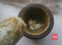 猪耳朵拌黄瓜的做法图解3