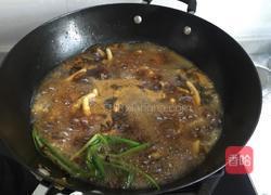 红烧鸡爪的做法图解8