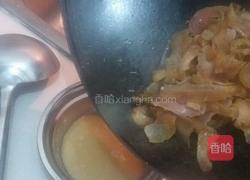 花菜炒腊肉的做法图解8