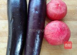 茄子烧西红柿的做法图解1