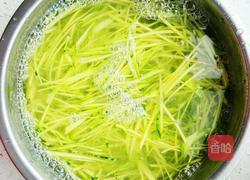 醋溜南瓜丝的做法图解3
