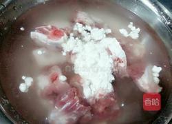 甜酸小排骨的做法图解1
