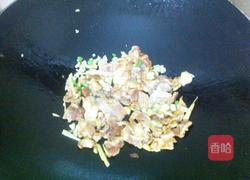 圆白菜炒肉的做法图解6