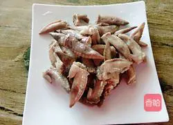 雞翅燉蘑菇的做法圖解6