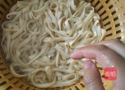 双椒鸡蛋炒面的做法图解4