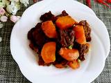胡萝卜炖牛肉