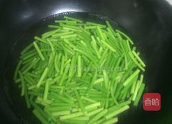 蒜苔炒腊肉的做法图解1