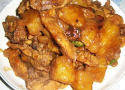 土豆烧鸡块