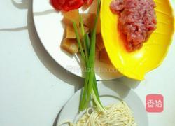 菠萝咕噜肉盖浇面的做法图解1