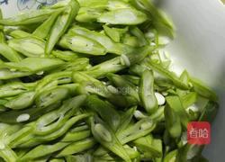 豆角焖饭的做法图解2