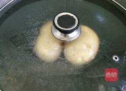 云南老奶洋芋（土豆泥）的做法图解1