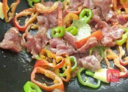尖椒炒牛肉的做法图解3