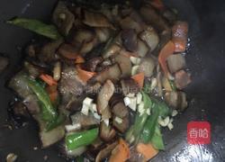 青椒炒腊肉的做法图解6
