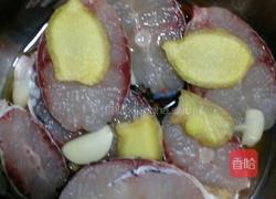 酥鱼的做法图解1