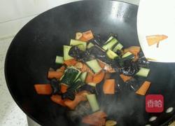 木须虾仁的做法图解4