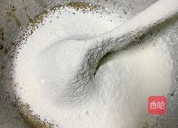 红糖蔓越莓干马拉糕的做法图解4