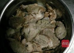 青椒炒肉的做法图解2