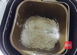 紫薯花式面包的做法图解1
