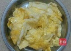 秋葵炒蛋的做法图解3