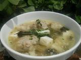酸菜豆腐肉丸汤