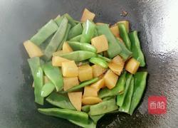 土豆炖豆角的做法图解11