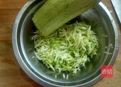 西葫芦虾皮鸡蛋煎饼的做法图解2