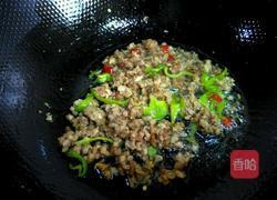 肉末炒茄丝的做法图解3