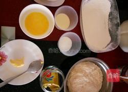 炼奶面包(中种）面包机版的做法图解2