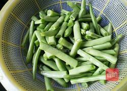 干煸四季豆的做法图解2