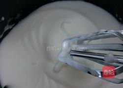 棉花糖小蛋糕的做法图解3