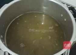 冰糖绿豆通心粉汤的做法图解3