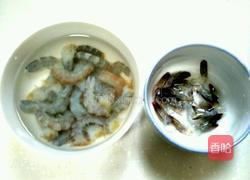 香炸芝士馅土豆虾球的做法图解2