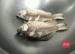 豆瓣鲫鱼的做法图解3