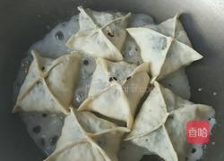 韭菜鸡蛋菜盒子的做法图解15