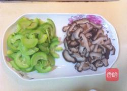 生瓜香菇炒肉的做法图解5